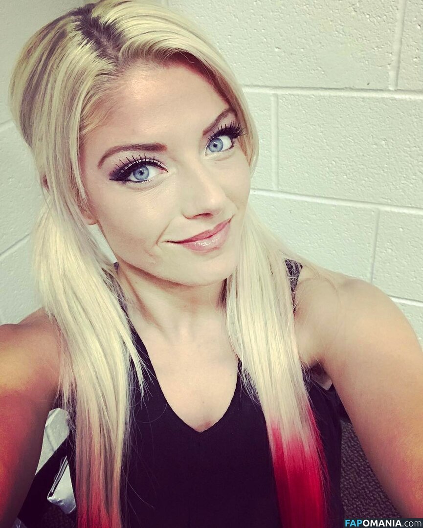 Alexa Bliss Nudo Foto trapelata #12