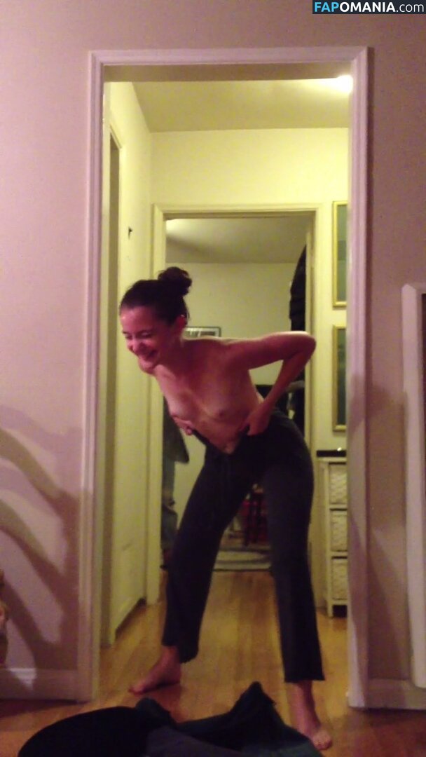 Alexa Nikolas Nudo Foto trapelata #5