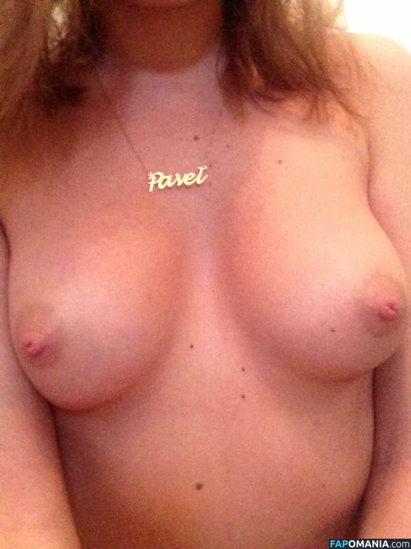 Alexandra Stan Nudo Foto trapelata #1