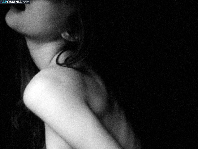 Ali Michaels Nudo Foto trapelata #31