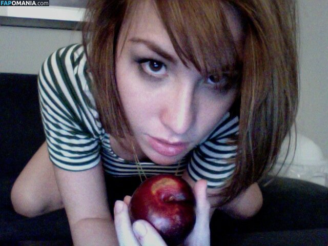 Allison Scagliotti Nudo Foto trapelata #6