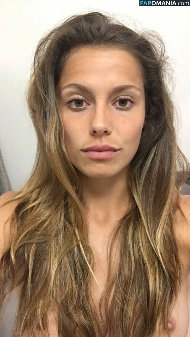 Amalie Luel Nudo Foto trapelata #2