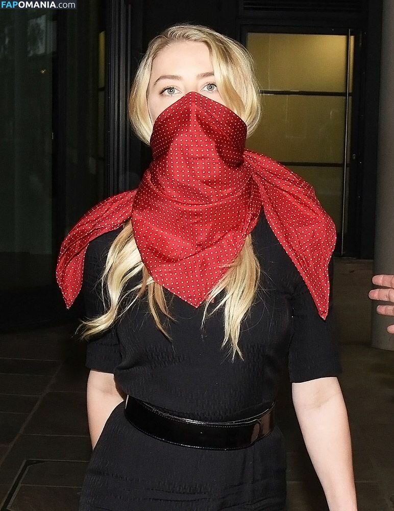 Amber Heard Nudo Foto trapelata #57