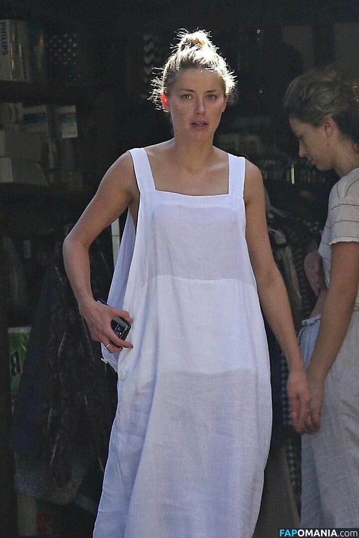 Amber Heard Nudo Foto trapelata #85