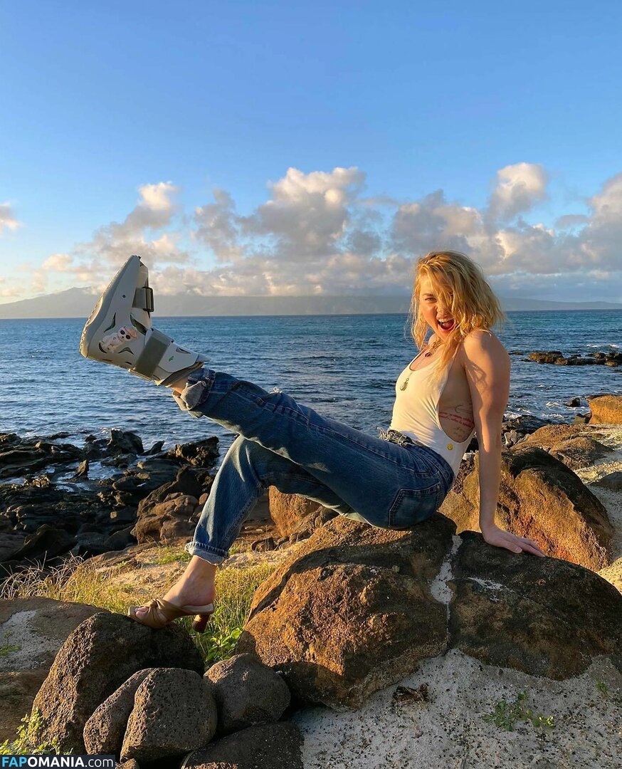 Amber Heard Nudo Foto trapelata #225