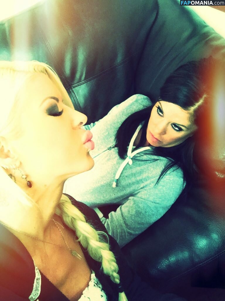 Angelina Love Nudo Foto trapelata #48