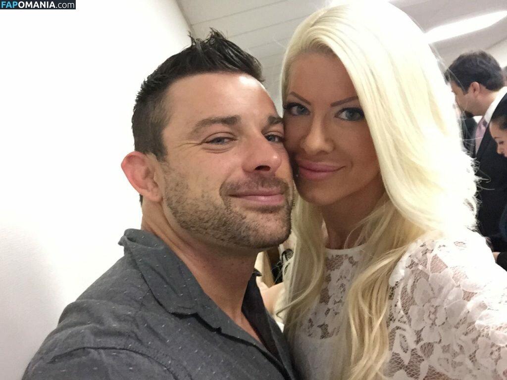 Angelina Love Nudo Foto trapelata #118