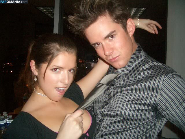 Anna Kendrick Nudo Foto trapelata #16