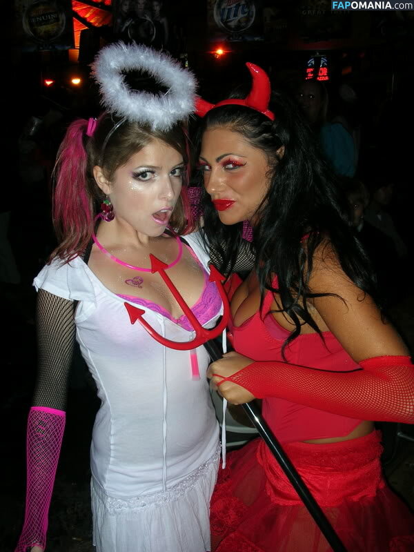 Anna Kendrick Nudo Foto trapelata #50