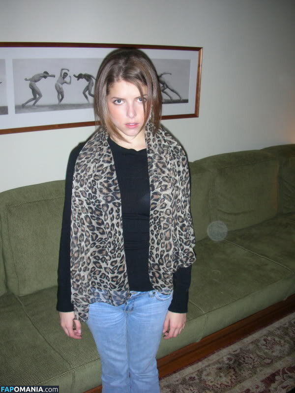 Anna Kendrick Nudo Foto trapelata #71
