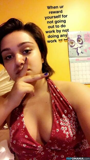 Ariela Barer Nudo Foto trapelata #3