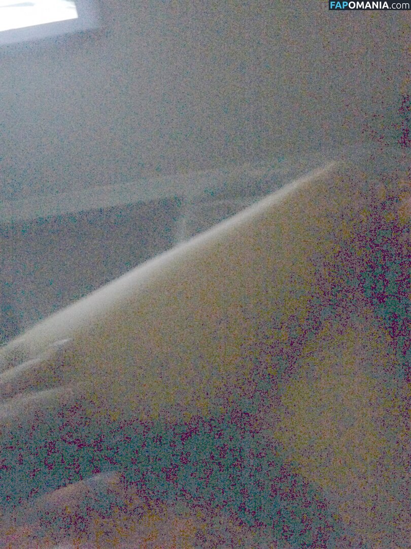 Ashley Mulheron Nudo Foto trapelata #170