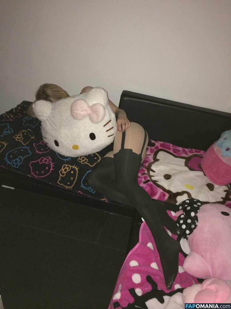 Avril Lavigne Nudo Foto trapelata #13