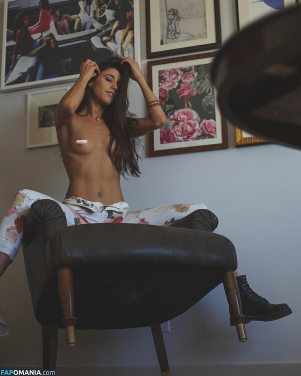 Azrael Renee Nudo Foto trapelata #13