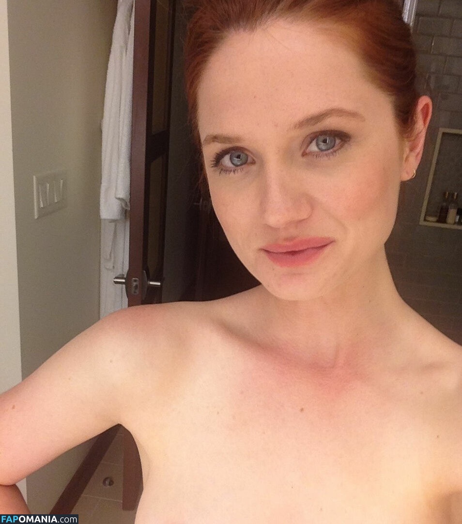 Bonnie Wright Nudo Foto trapelata #2