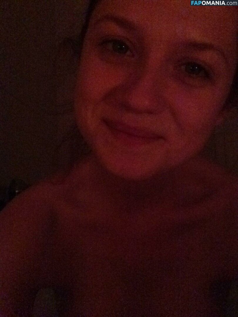 Bonnie Wright Nudo Foto trapelata #32