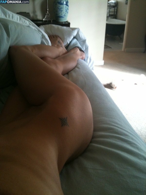 Brooke Burns Nudo Foto trapelata #2