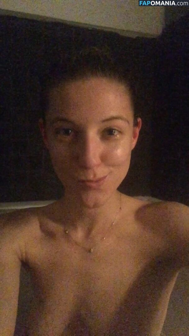 Caitlin Gerard Nudo Foto trapelata #12