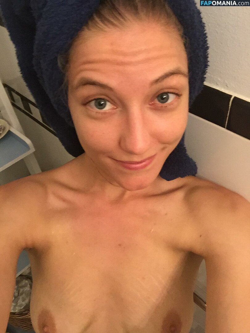 Caitlin Gerard Nudo Foto trapelata #22