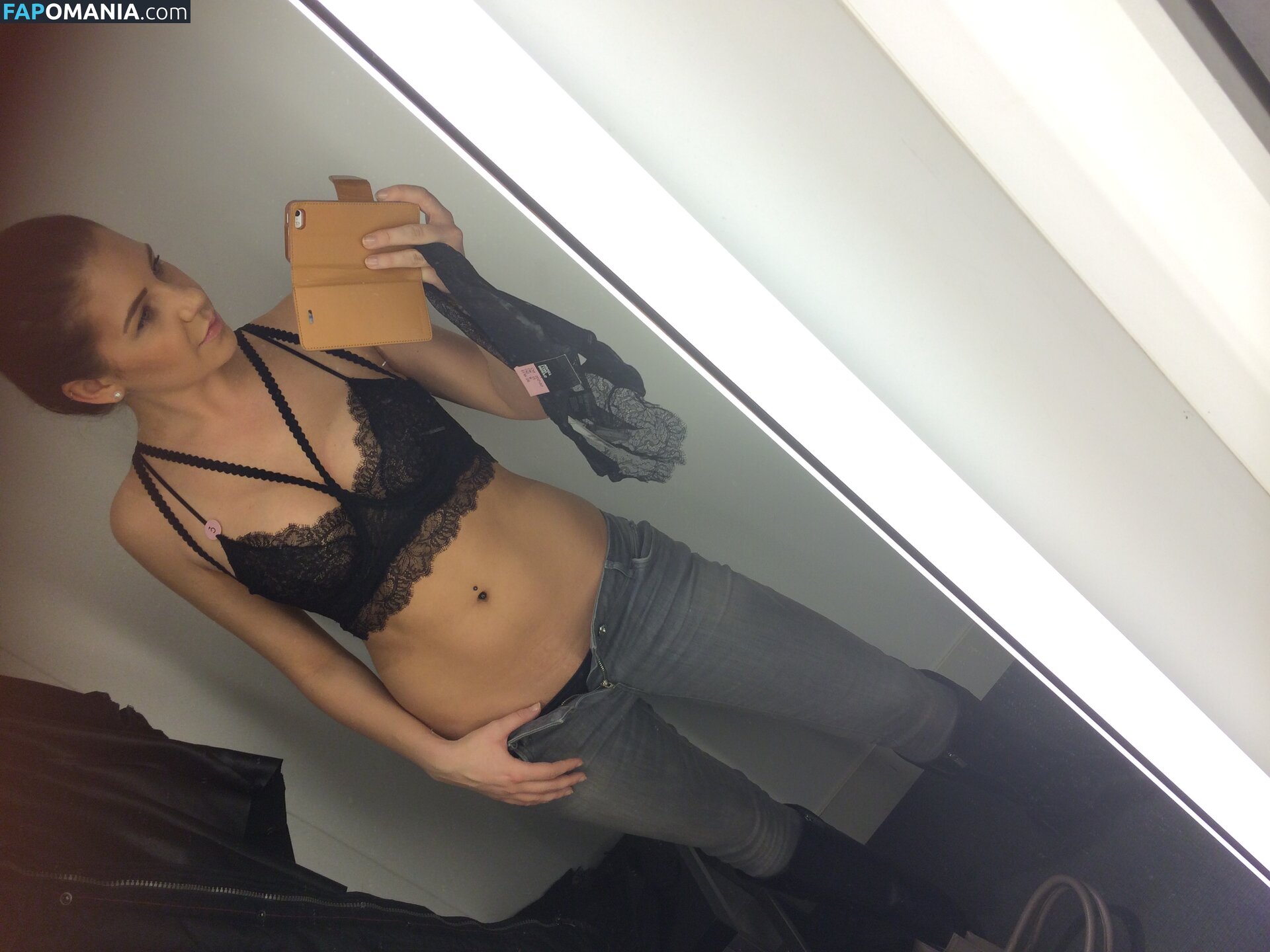 Carina Schwarz Nudo Foto trapelata #20
