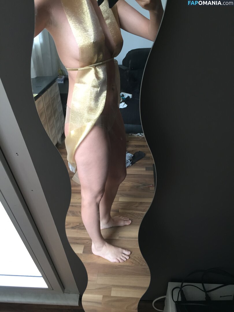 Carina Schwarz Nudo Foto trapelata #62