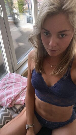 Carina Witthoeft