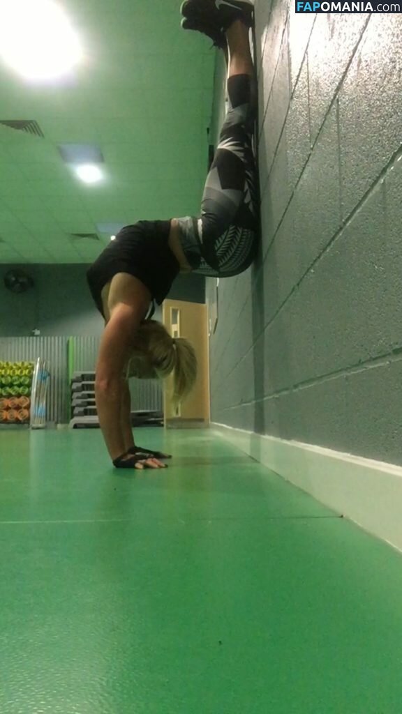 Carly Booth Nudo Foto trapelata #36