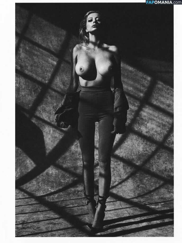Caroline Vreeland Nudo Foto trapelata #5