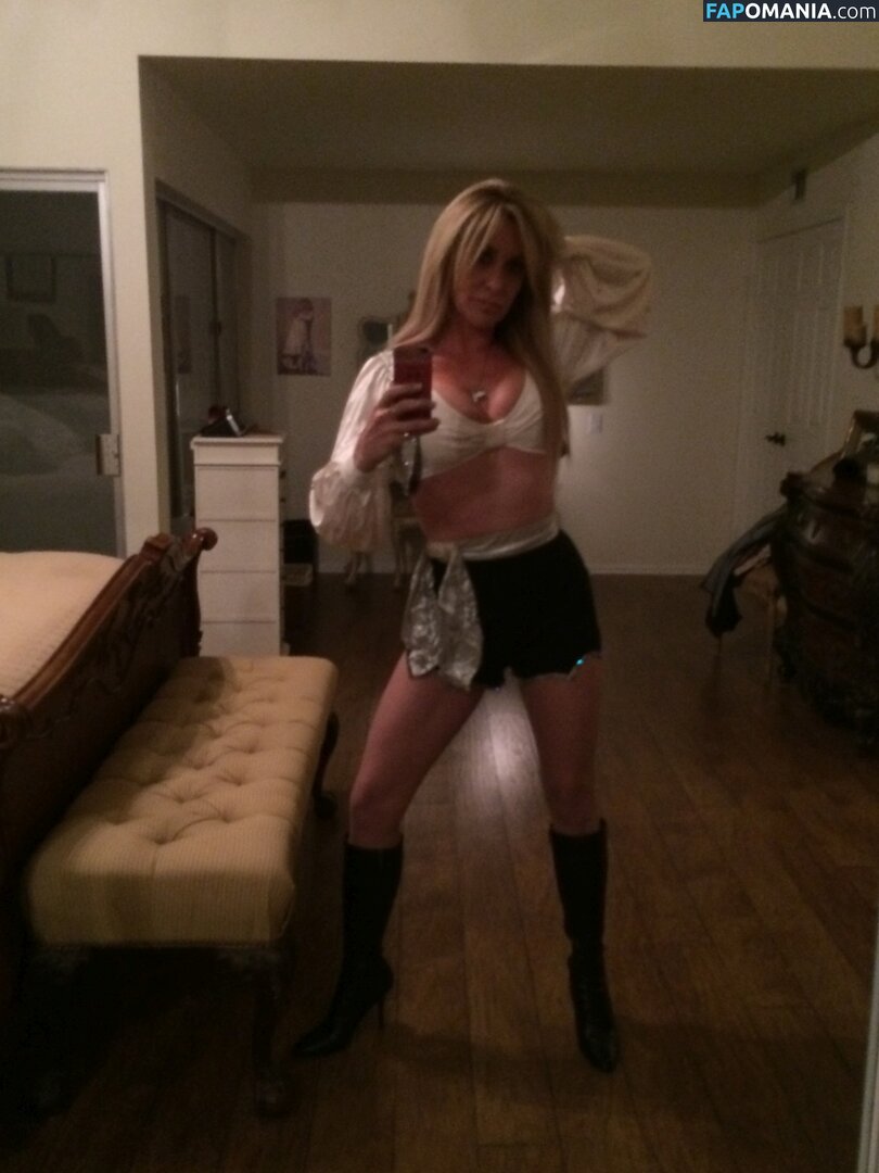 Carrie Michalka Nudo Foto trapelata #104