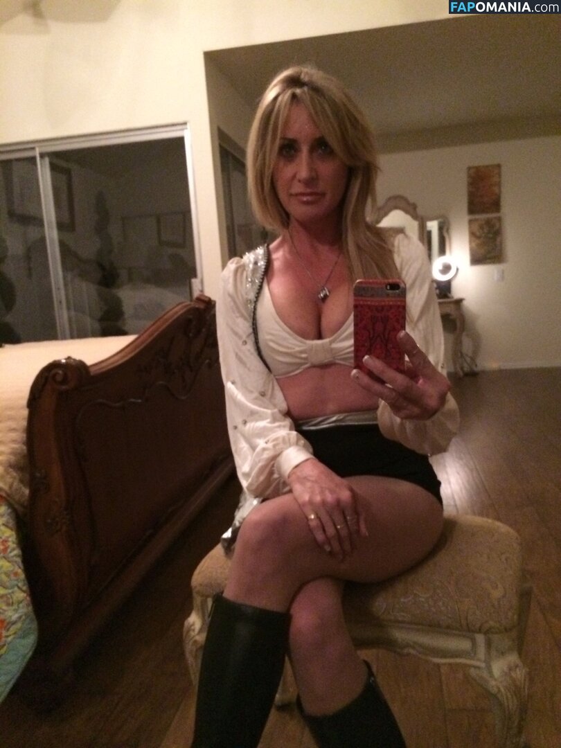 Carrie Michalka Nudo Foto trapelata #112