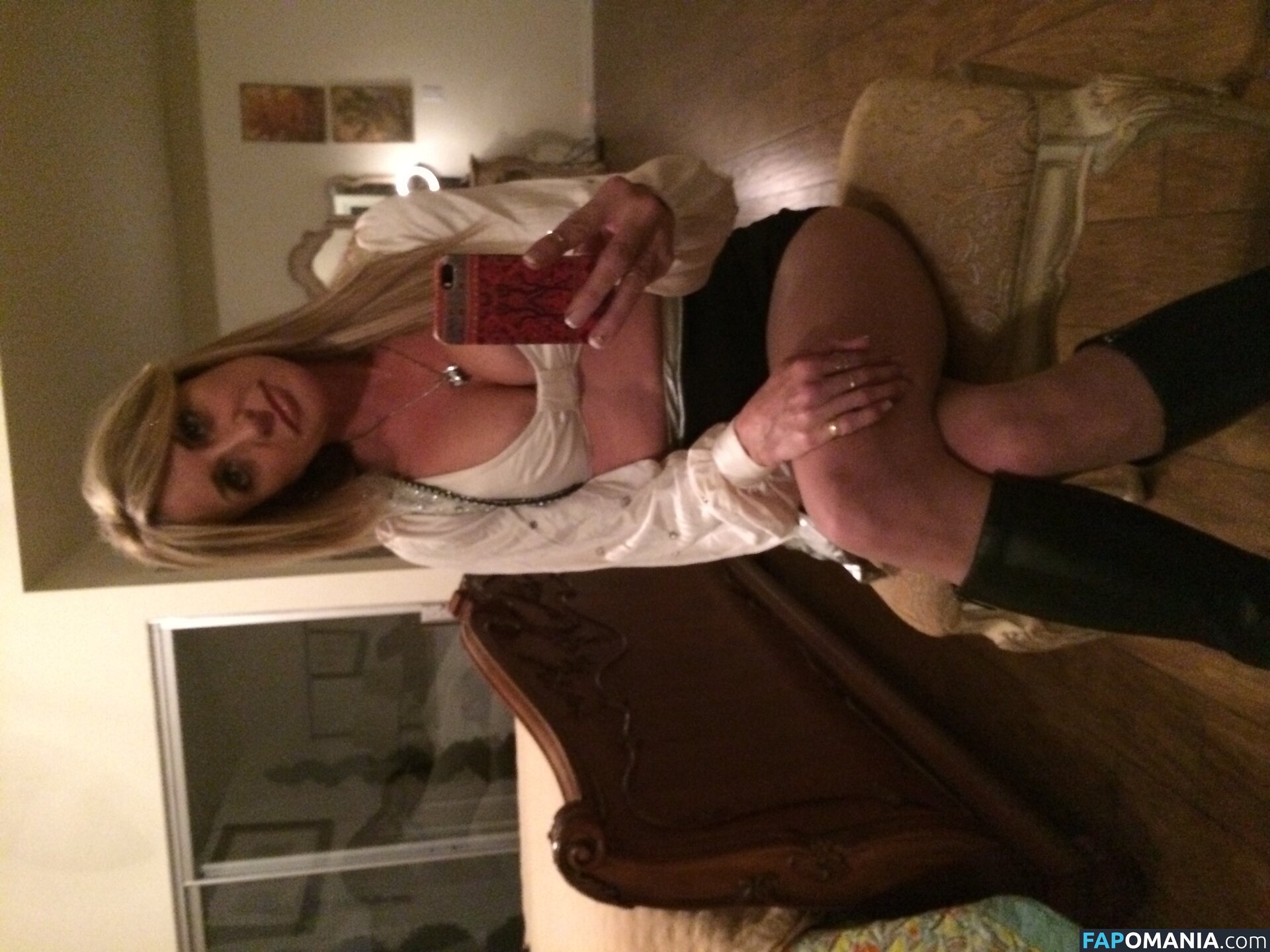 Carrie Michalka Nudo Foto trapelata #250