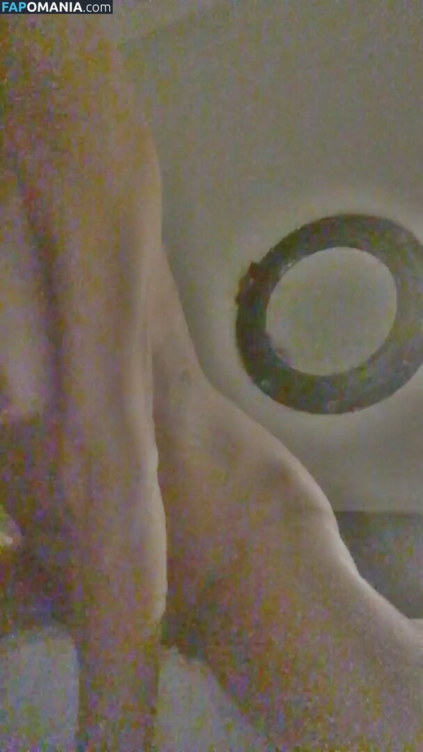 Catherine Bell Nudo Foto trapelata #38