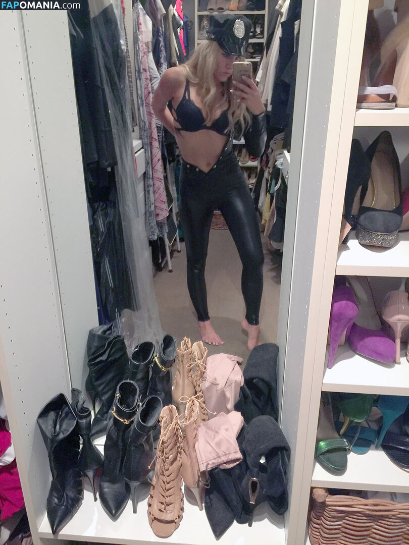 Charissa Thompson Nudo Foto trapelata #36