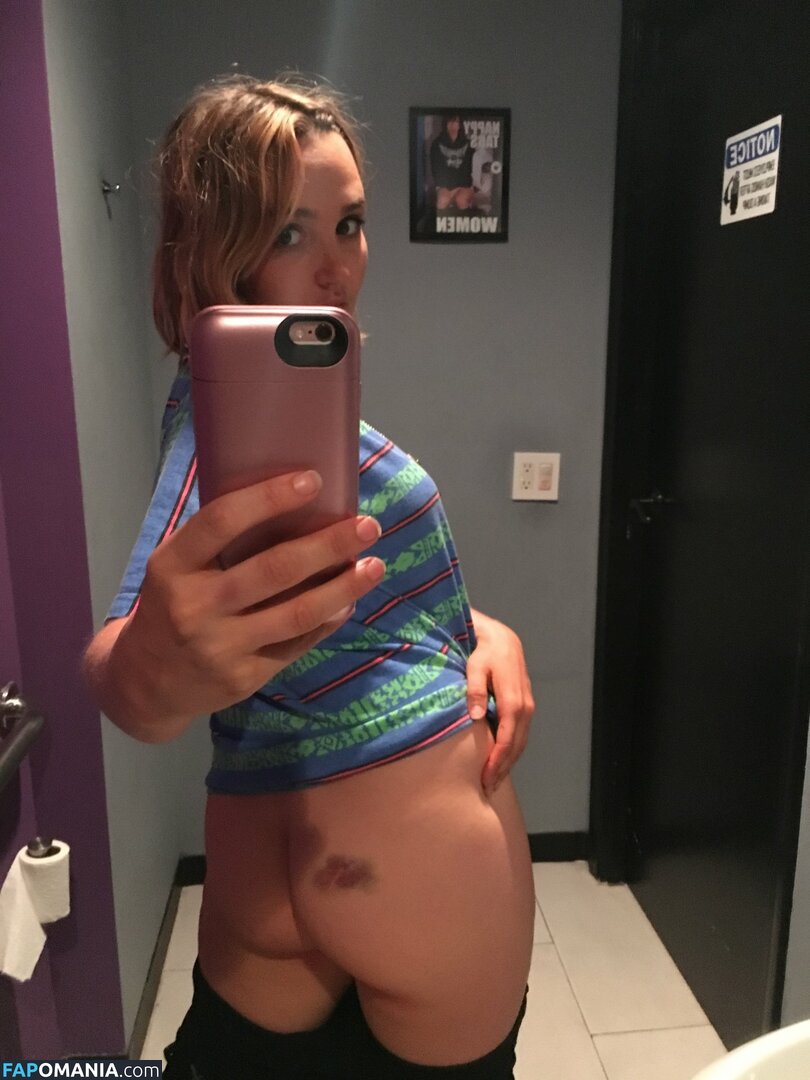 Chloe Fineman Nudo Foto trapelata #10