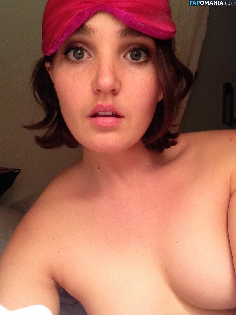 Chloe Fineman Nudo Foto trapelata #12