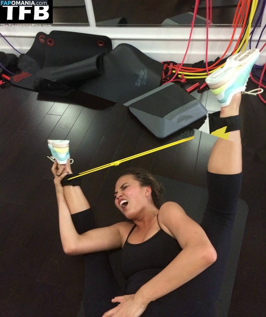 Chrissy Teigen Nudo Foto trapelata #1