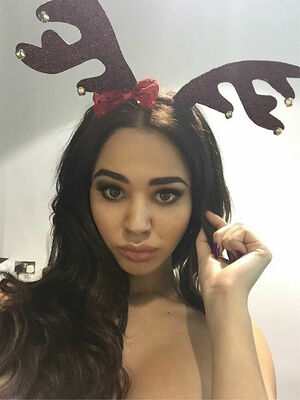 Courtnie Quinlan