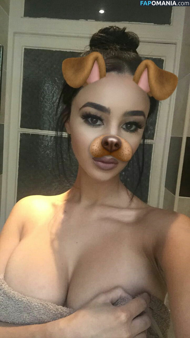 Courtnie Quinlan Nudo Foto trapelata #60
