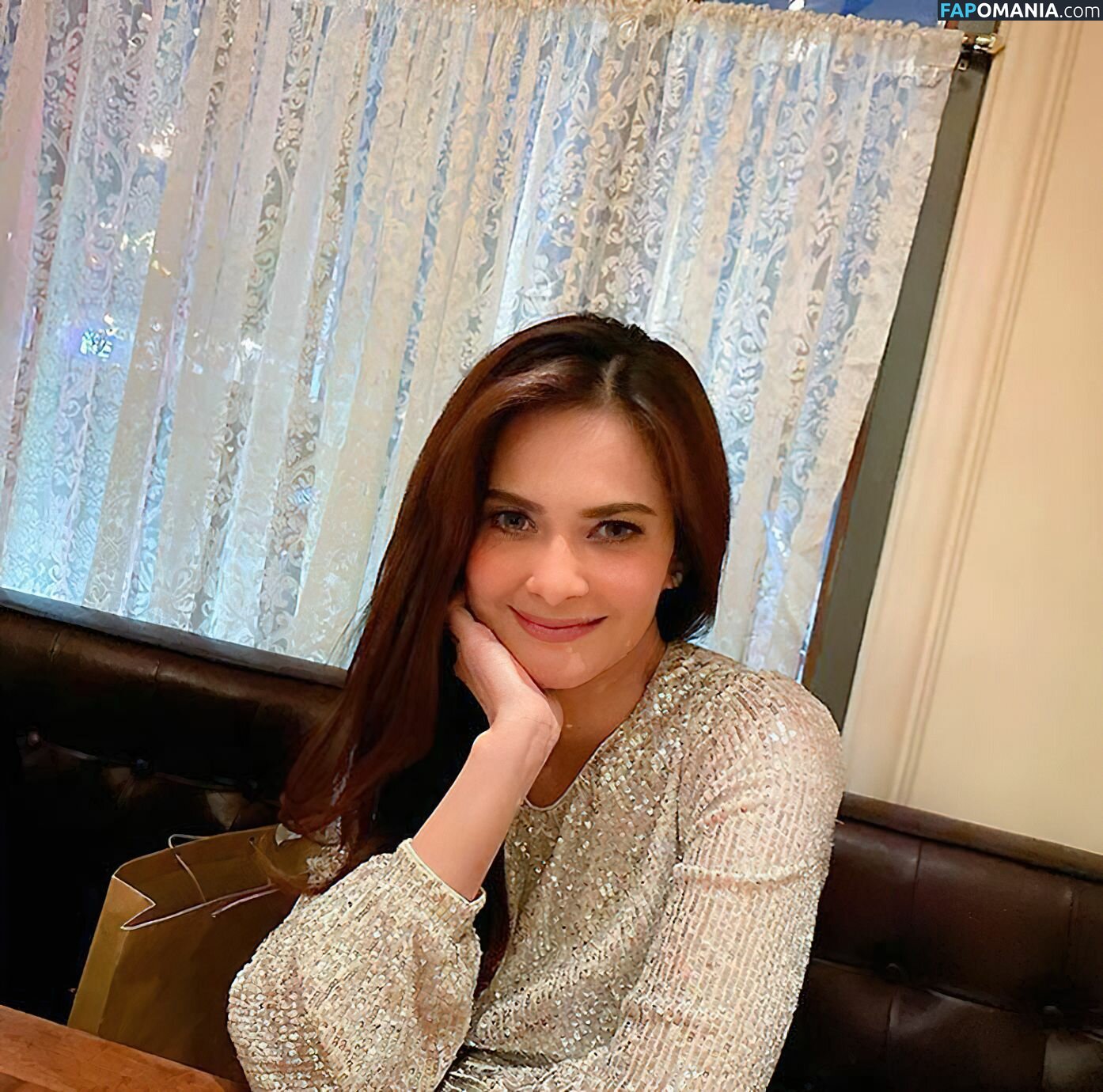 Cut Tari Nudo Foto trapelata #1