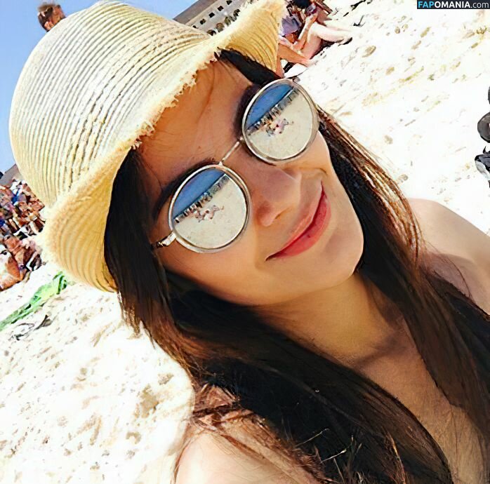 Cut Tari Nudo Foto trapelata #68