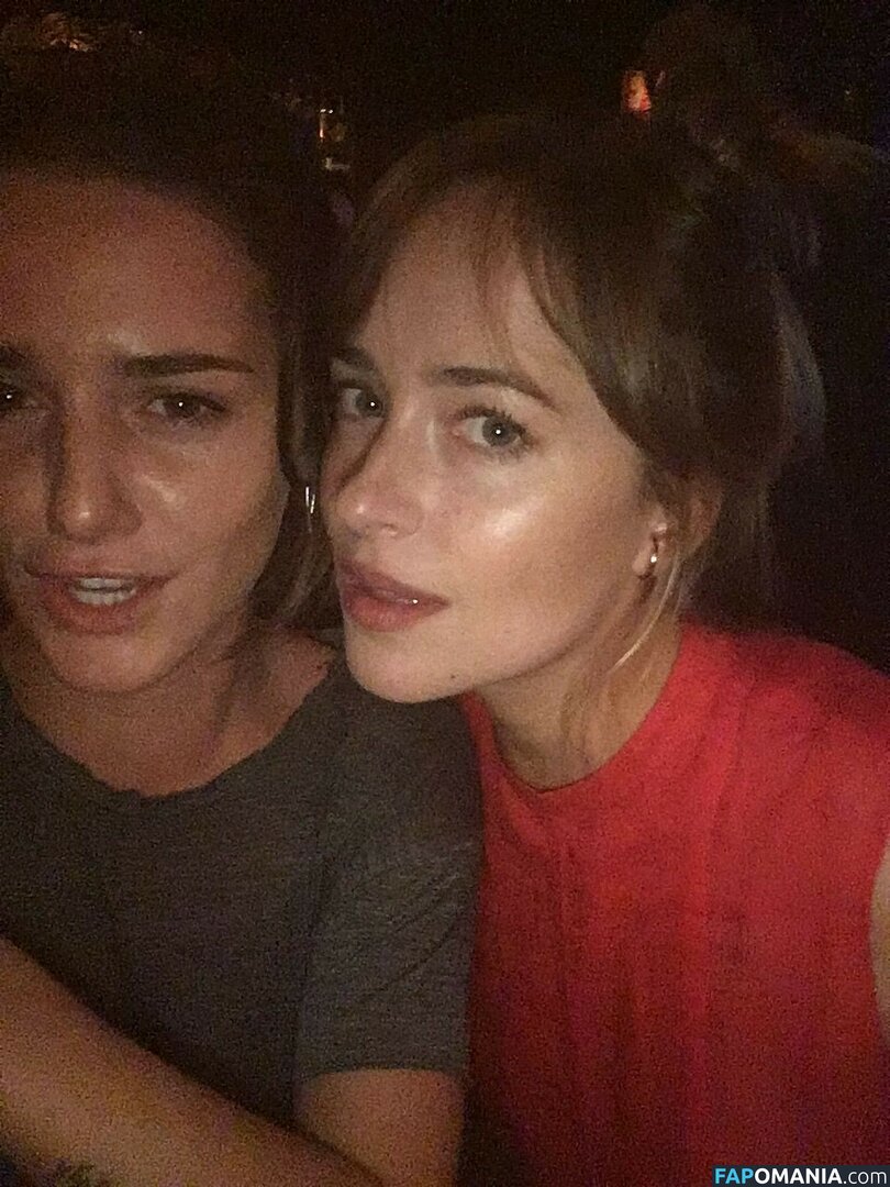 Dakota Johnson Nudo Foto trapelata #5