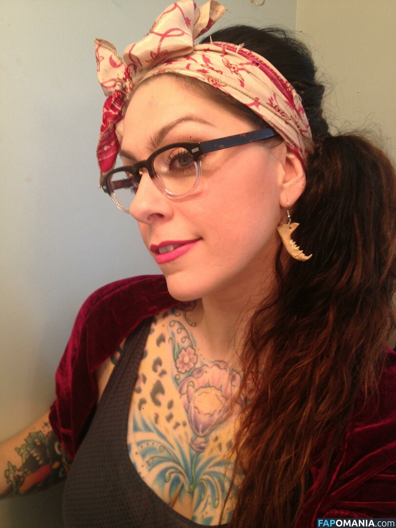 Danielle Colby Nudo Foto trapelata #14