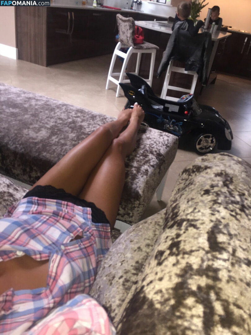 Danielle Lloyd Nudo Foto trapelata #87