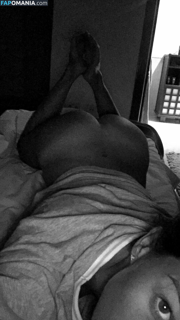 Danielle Lloyd Nudo Foto trapelata #124