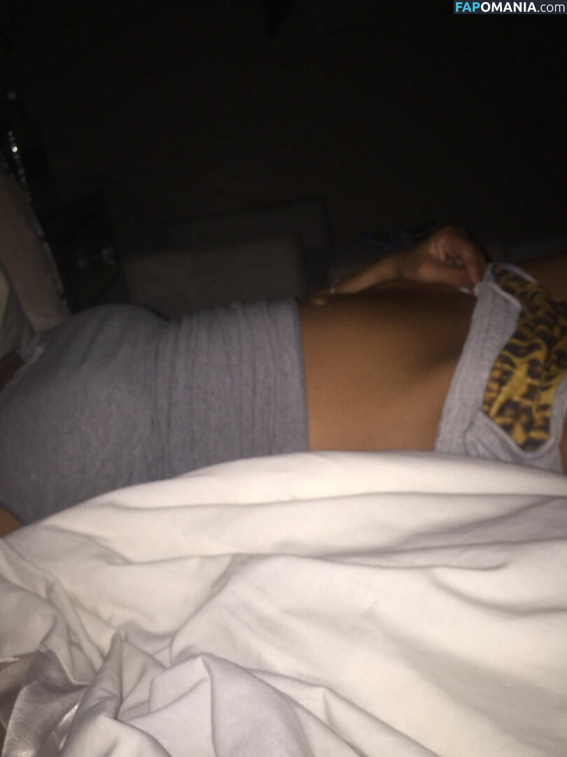 Danielle Lloyd Nudo Foto trapelata #166