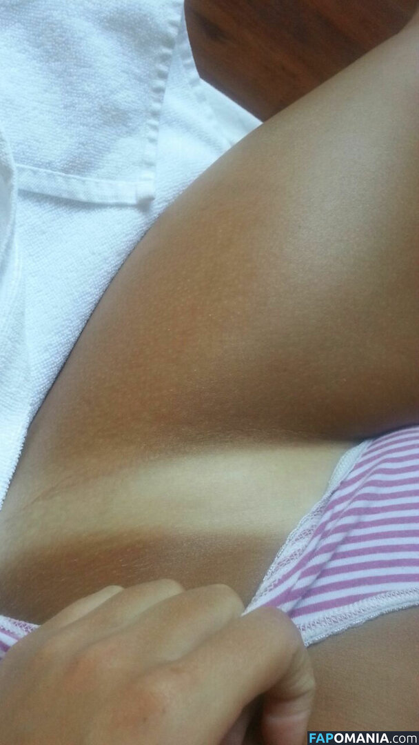 Dina Asher Smith Nudo Foto trapelata #8