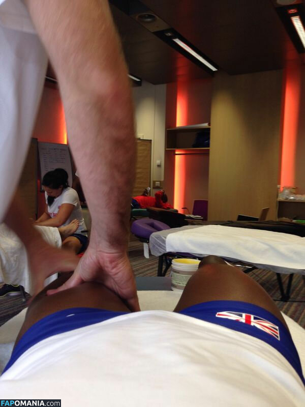 Dina Asher Smith Nudo Foto trapelata #11