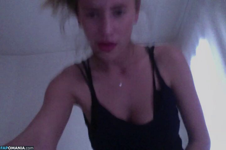 Dylan Penn Nudo Foto trapelata #18