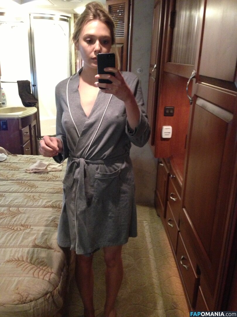 Elizabeth Olsen Nudo Foto trapelata #3