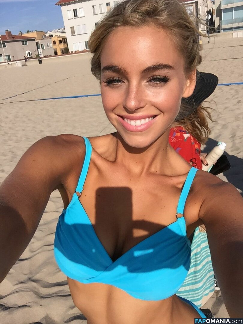 Elizabeth Turner Nudo Foto trapelata #39